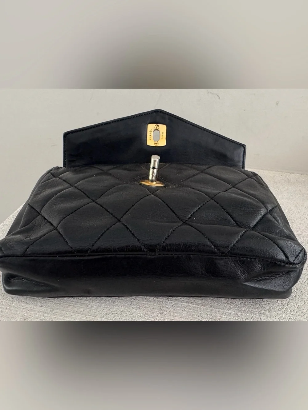 CHANEL CC Turn Lock Lambskin Belt Bag Bum Bag Black Vintage 75/30 COA